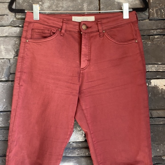 WOMANS TOPSHOP LEIGH MAROON JEANS SIZE W20 L30 - Picture 3 of 7